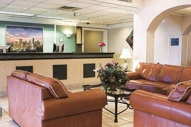 La Quinta Inn By Wyndham Lynnwood Ngoại thất bức ảnh
