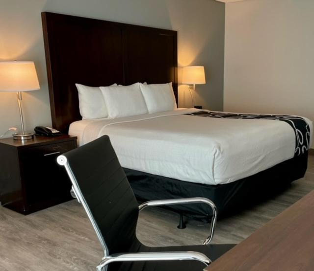 La Quinta Inn By Wyndham Lynnwood Ngoại thất bức ảnh