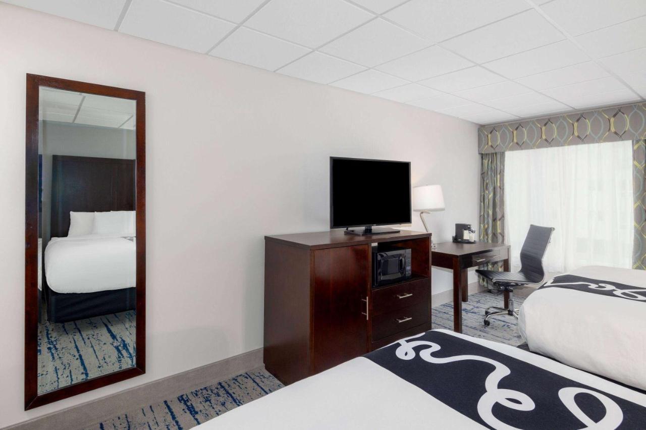 La Quinta Inn By Wyndham Lynnwood Ngoại thất bức ảnh
