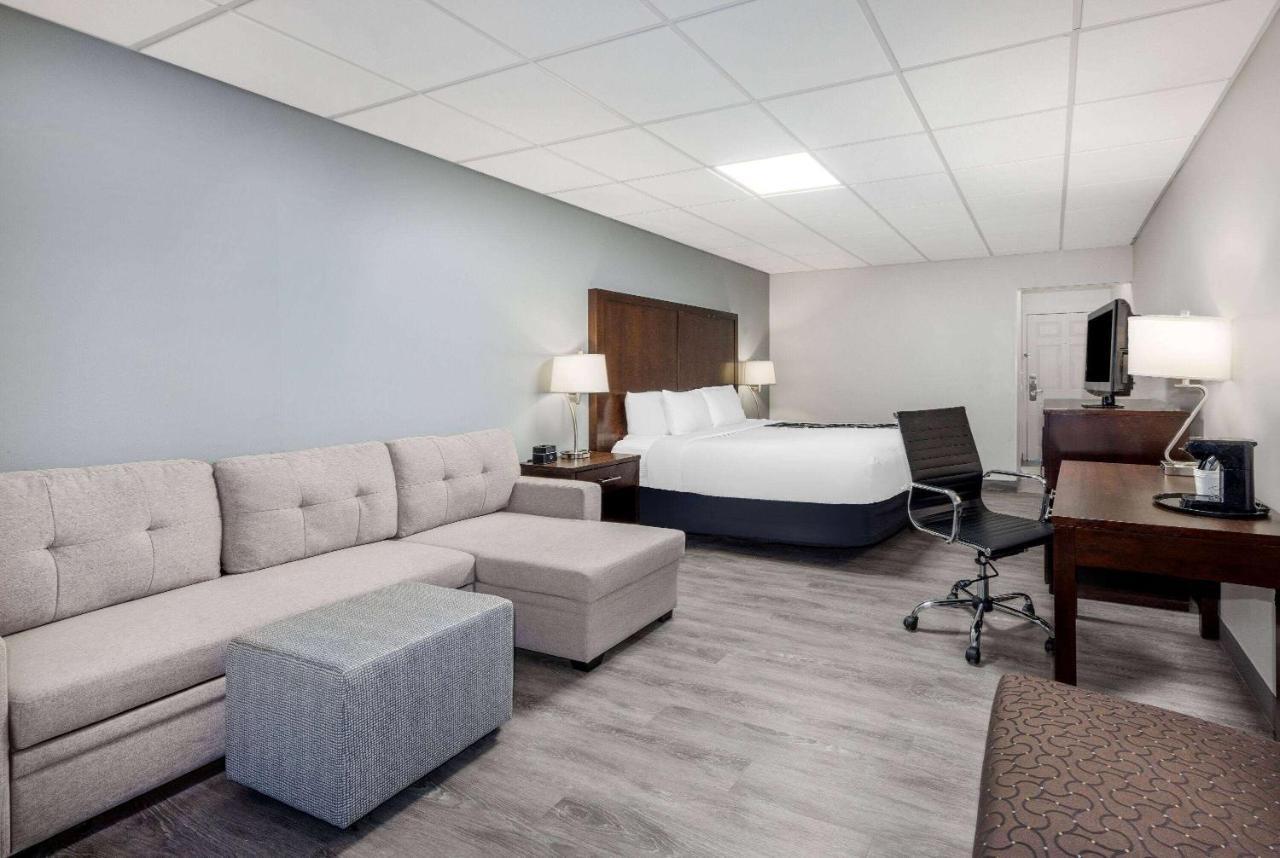 La Quinta Inn By Wyndham Lynnwood Ngoại thất bức ảnh