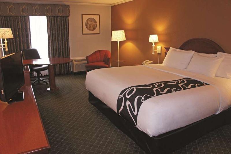 La Quinta Inn By Wyndham Lynnwood Ngoại thất bức ảnh